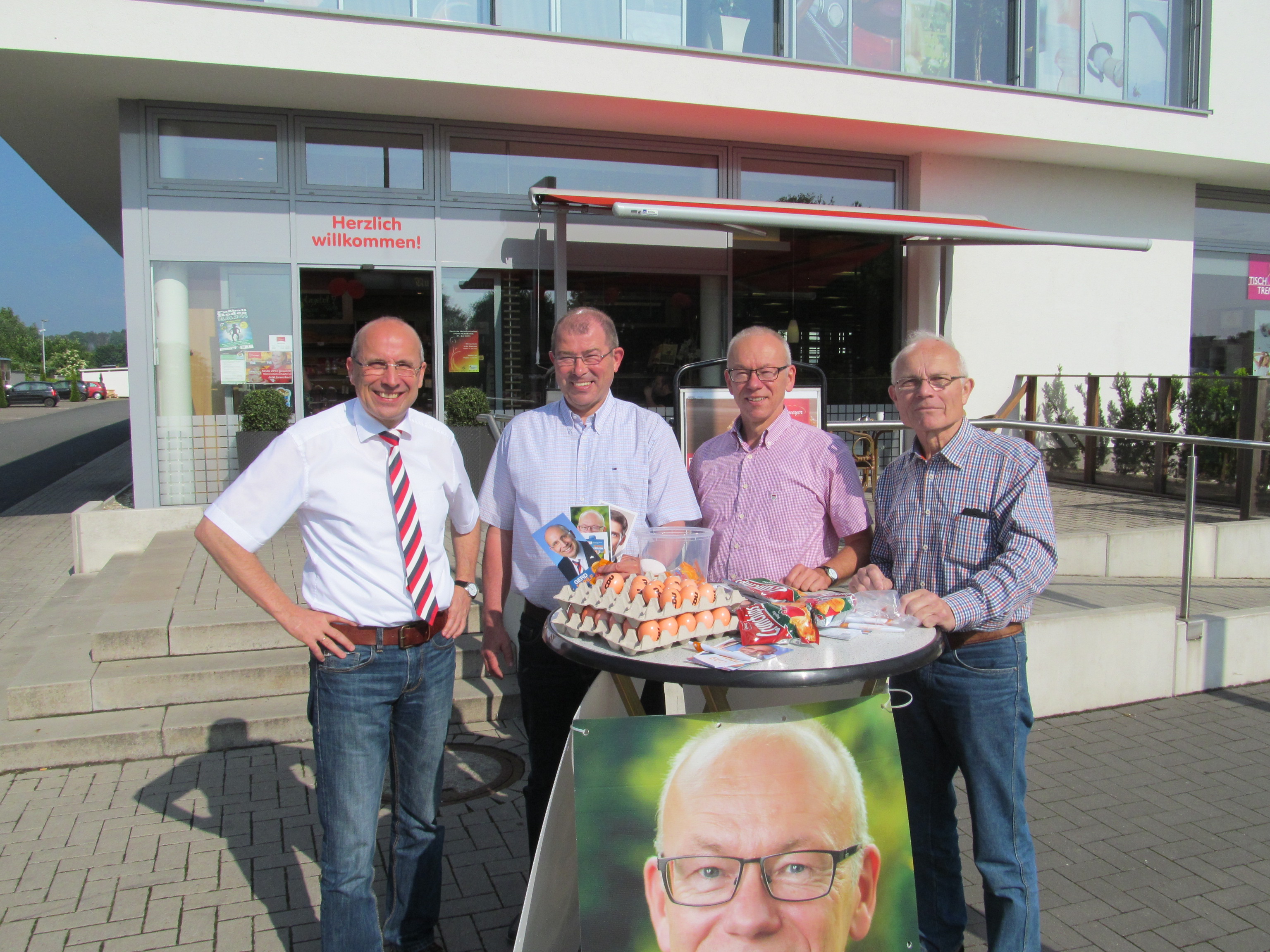 Winkel und Muhle (Landratskandidat und Brgermeisterkandidat) waren dabei!